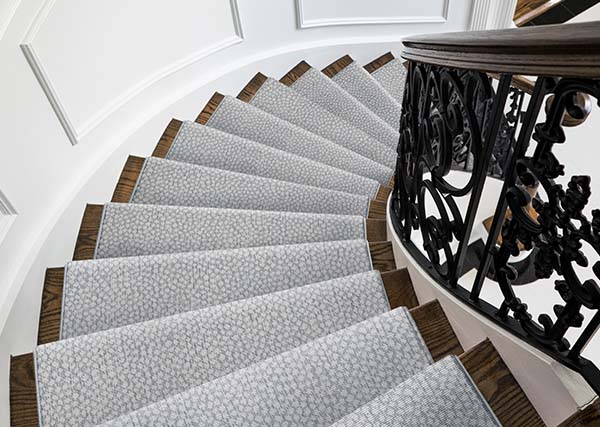 Custom Stair Runners: Design, Fit & Safety Tips