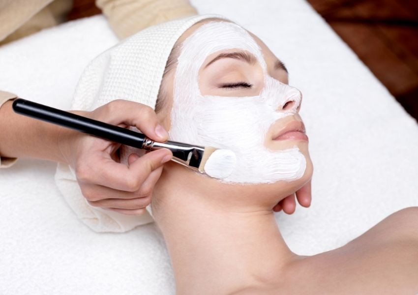 Is Dermaplaning dangerous?